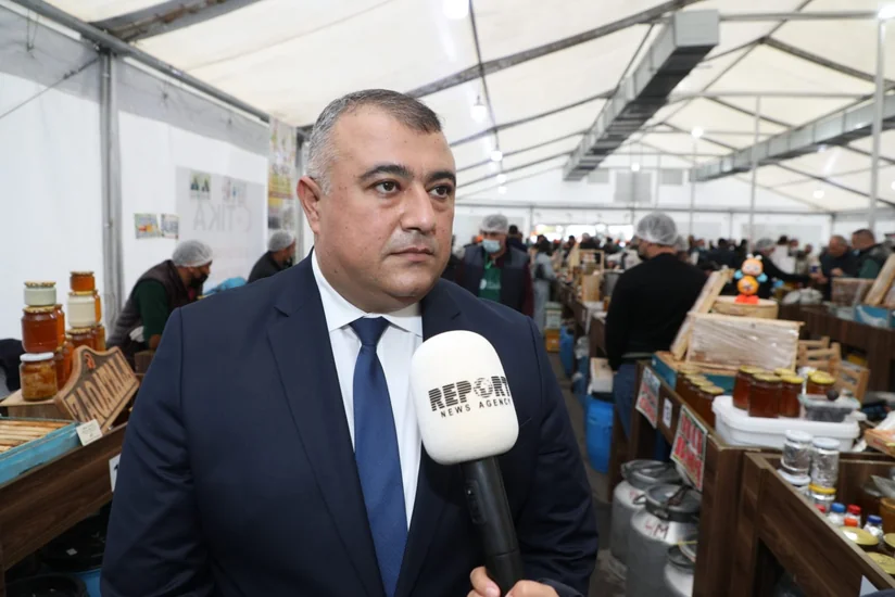 Nazirlik rəsmisi: Yararsız bal yarmarka bitdikdən sonra arıçılara qaytarılacaq