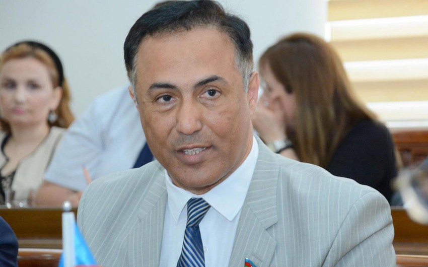Elman Nəsirov da Ramiz Mehdiyevi tənqid etdi