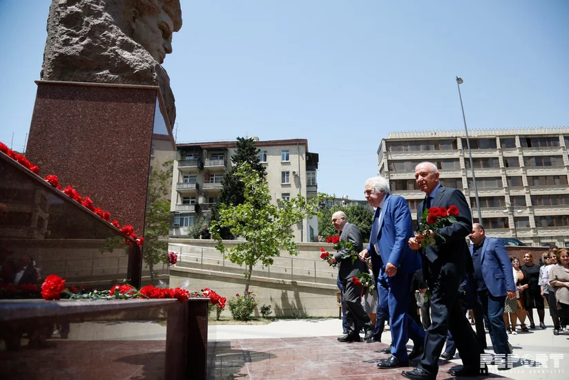 Mikayıl Müşfiqin xatirəsi yad edilib