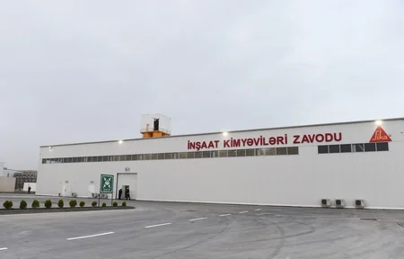 Prezident Sumqayıt Kimya Sənaye Parkında inşaat kimyəviləri zavodunun açılışında iştirak edib