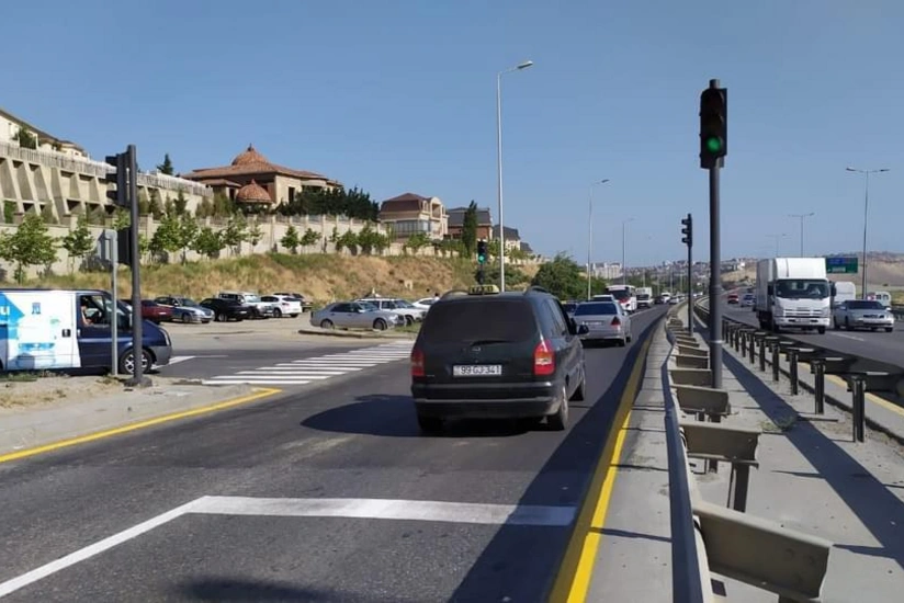 Bakıda daha bir ünvanda işıqforlar quraşdırılıb
