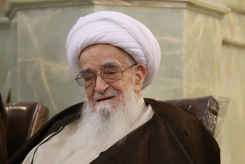 İranın tanınmış din xadimi vəfat edib