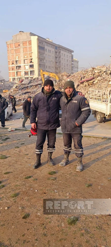 Ölümlə üz-üzə gələn Azərbaycan xilasedicisi: Kahramanmaraşda dağıntılar altından çıxartdığımız şəxs ağlayıb, bizi qucaqladı
