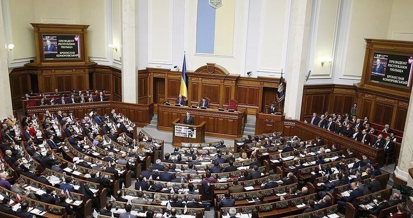Zelenskyy approves ratification of agreement with US on minerals