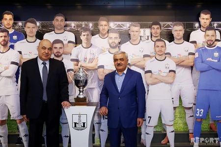 “Neftchi” football club museum and fan shop presented