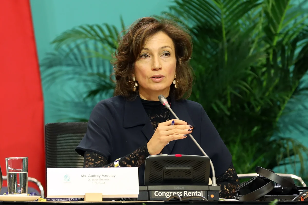 UNESCO-nun Baş direktoru Ukraynada səfərdədir