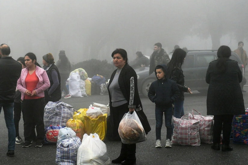 Armenians moved from Karabakh leave Armenia