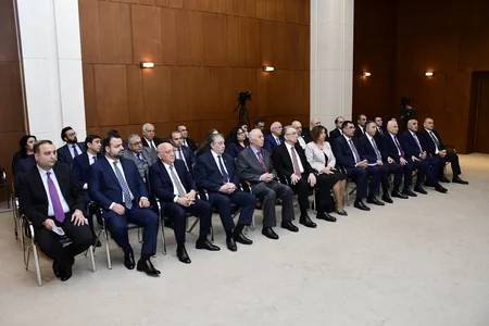 YAP Mərkəzi Aparatının və yerli təşkilatlarının 2024-cü il üçün gəlir-xərc smetaları təsdiqlənib