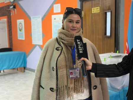 Polling station chair in Khazar Second Constituency No. 13: Citizens freely exercise their right to vote
