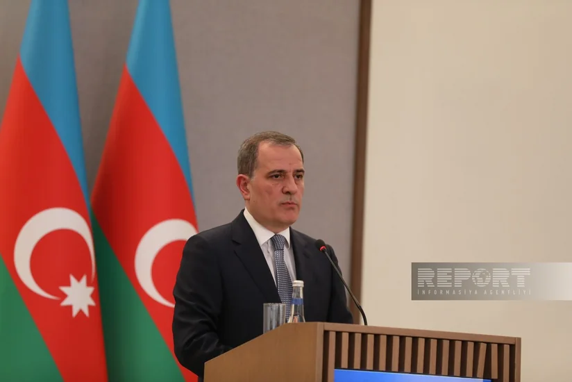 Глава МИД Азербайджана: Чем раньше Армения вернется за стол переговоров, тем лучше для мирного процесса
