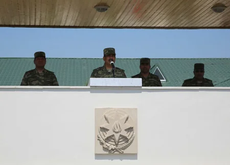 ​Cəbhəboyu zonada zabit ailələri üçün daha bir yaşayış kompleksi istifadəyə verilib