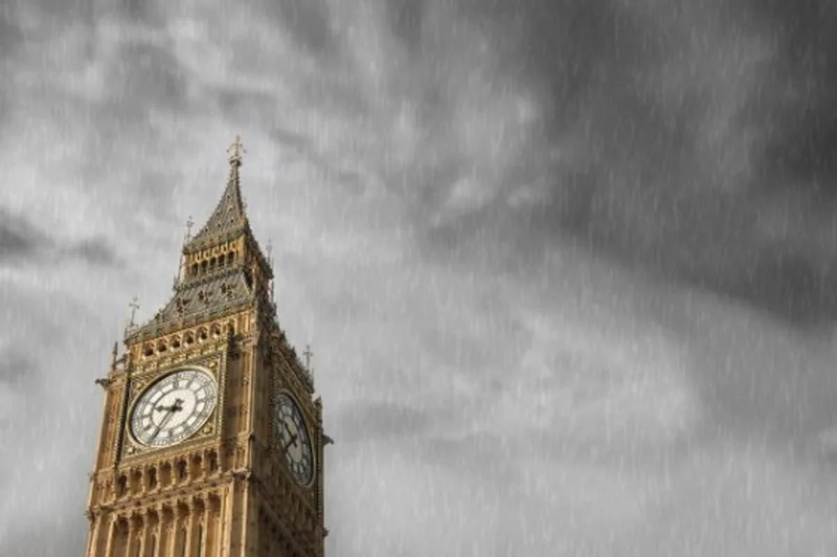 Böyük Britaniyada miqrasiya səviyyəsi rekord həddə çatıb