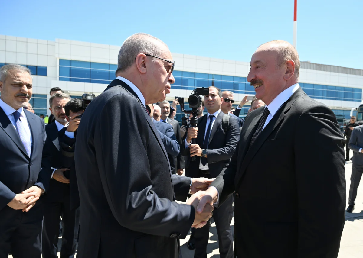 President Ilham Aliyev arrives in Türkiye for working visit