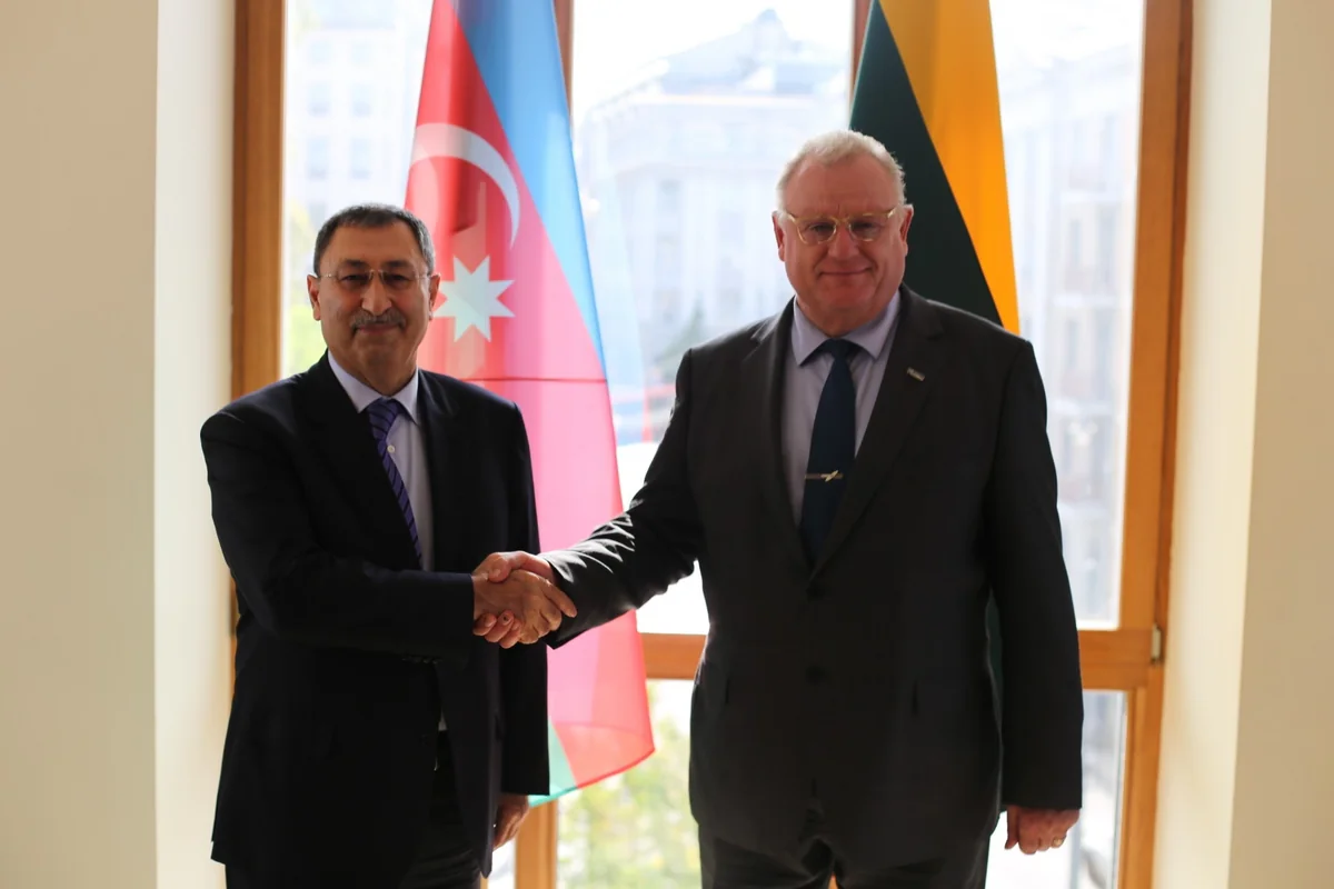 Azərbaycan və Litva XİN-ləri arasında siyasi məsləhətləşmələr aparılıb