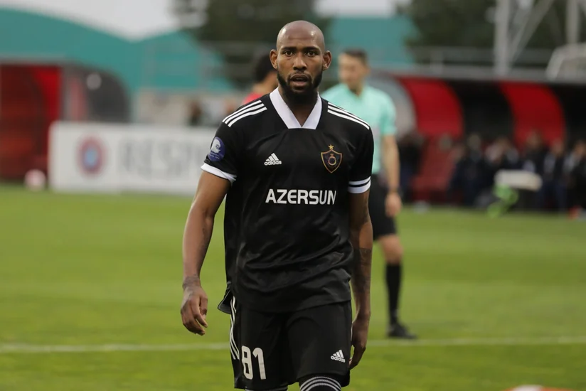Qarabağın futbolçusu: Belə rəqiblərə qarşı oynamağı sevirik