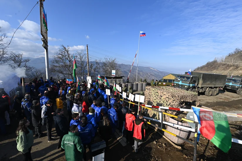 Protesters on Khankandi-Lachin road once again appeal to peaceful Armenians