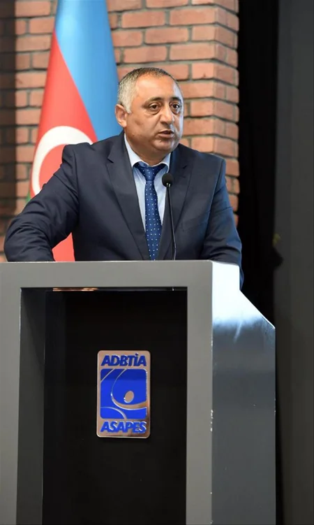 Fərid Qayıbov idman idarələri qarşısında yeni vəzifələr qoyub