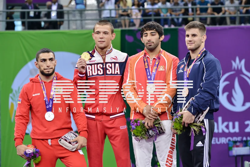 Azərbaycanlı güləşçi Bakı 2015də bürünc medal qazanıb