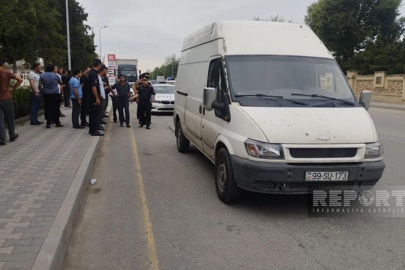 Kürdəmirdə mikroavtobus avtovağzal müdirini vuraraq öldürüb