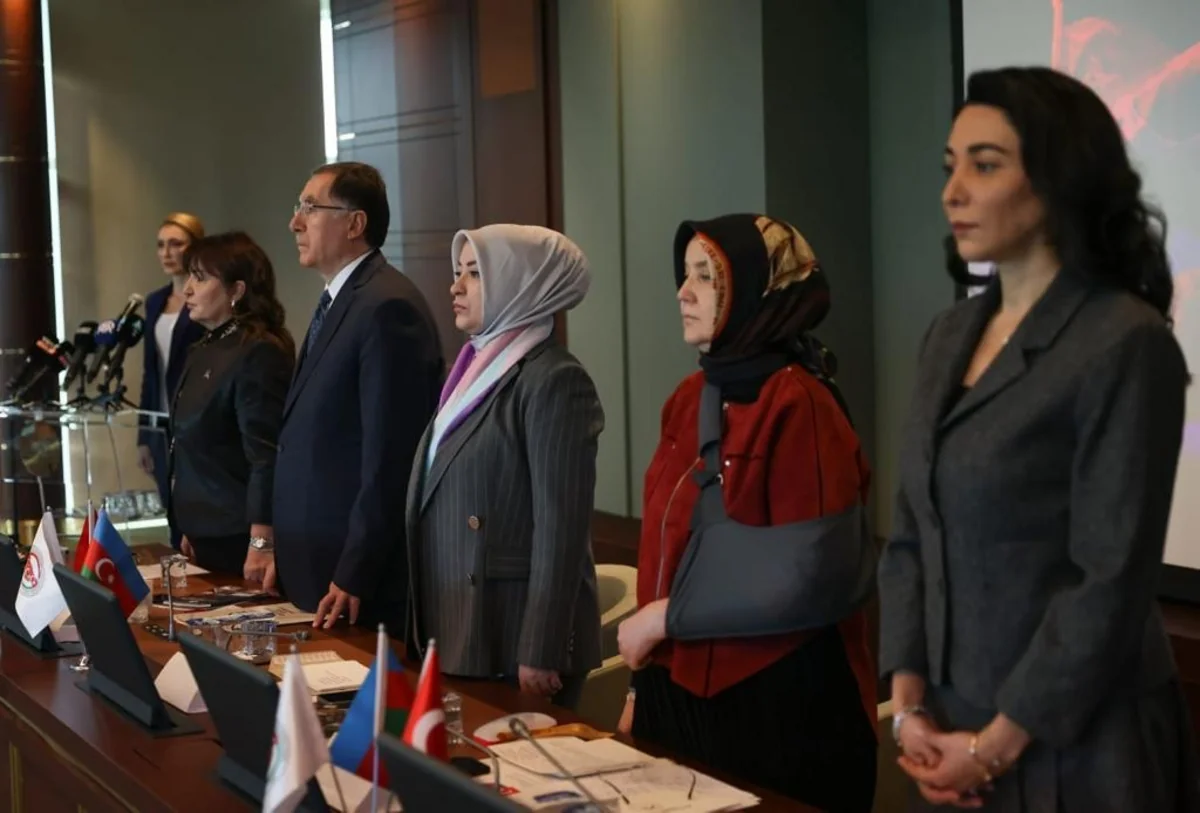 Qərbi azərbaycanlıların hüquqlarının müdafiəsi məsələsi beynəlxalq simpoziumda qaldırılıb