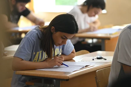 DİM magistraturaya qəbul imtahanı keçirib - YENİLƏNİB
