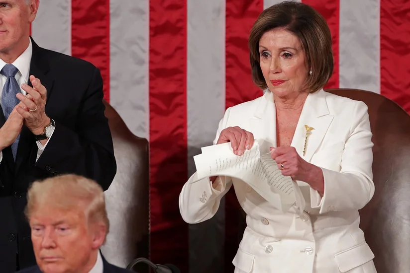 Pelosi rips up copy of Trump's State of Union address - VIDEO
