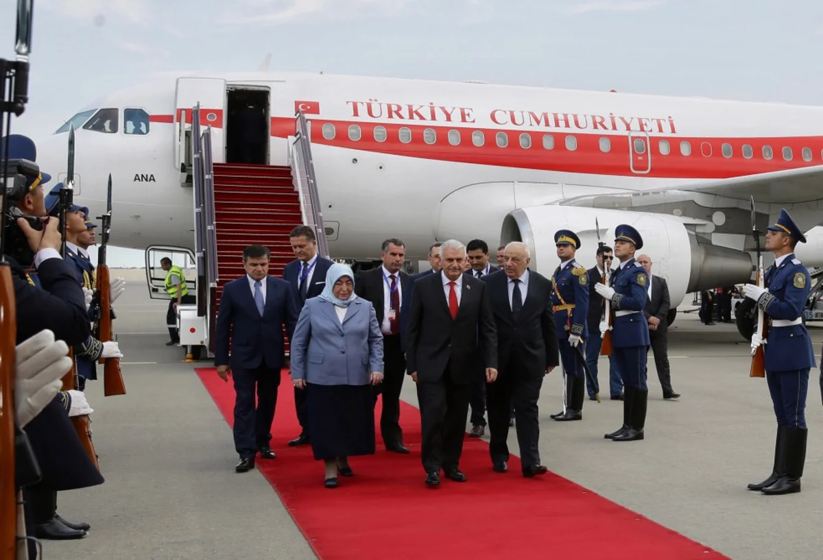 Türkiyə baş nazirinin Azərbaycana rəsmi səfəri başlayıb