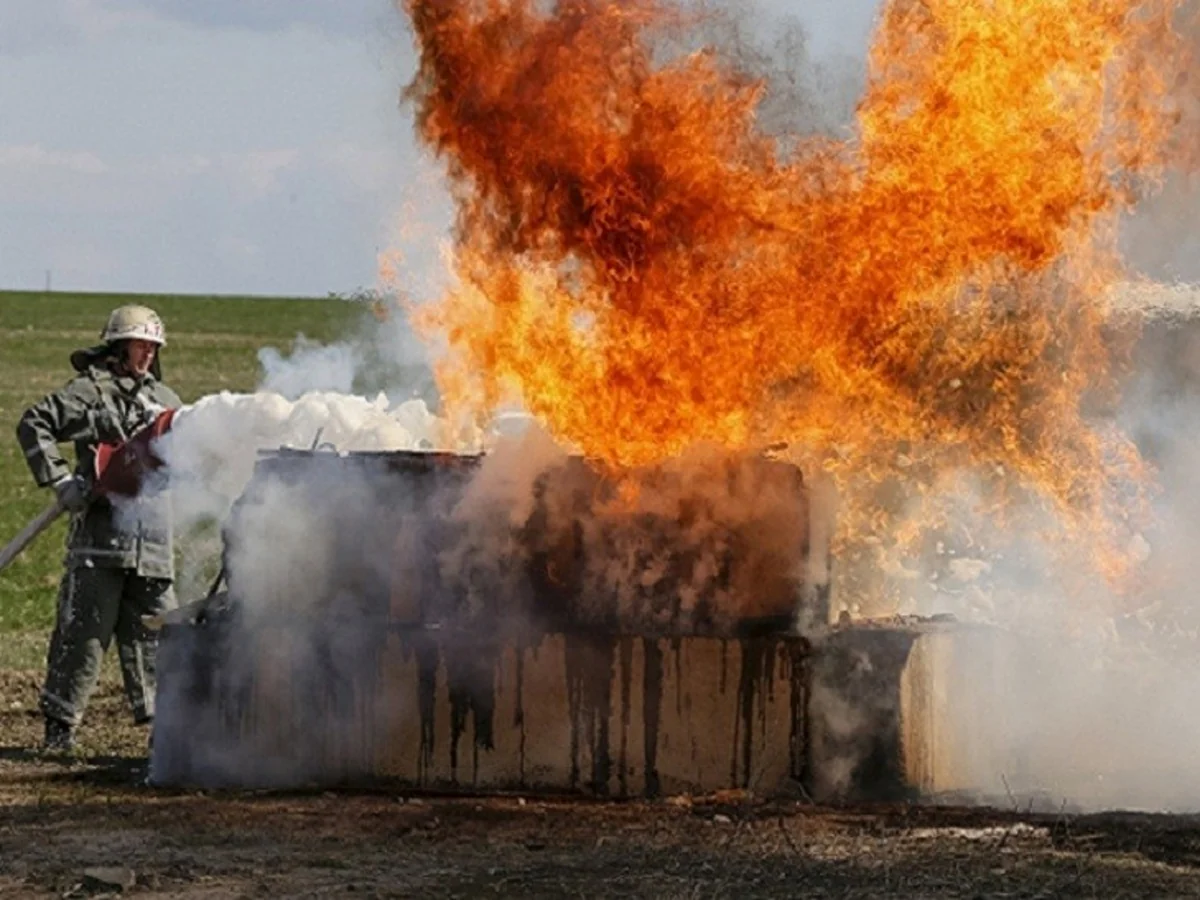​Ukraynada döyüş sursatlarının partlaması nəticəsində 3 hərbçi ölüb