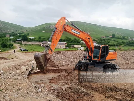 Daşkəsəndə iki kəndə gedən avtomobil yolu təmir olunub