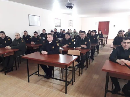Azərbaycan Ordusunda 20 Yanvar şəhidlərinin xatirəsi anılıb - FOTO