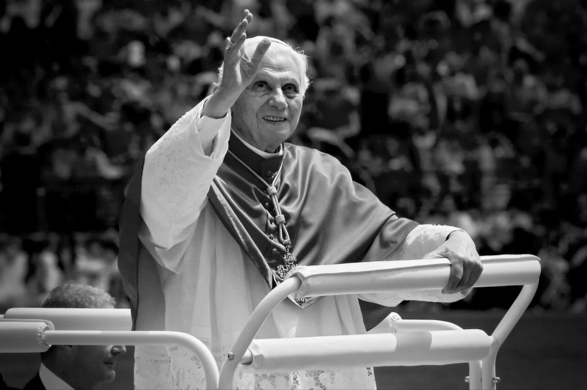 Bakıda Roma Papası XVI Benediktin vəfatı ilə əlaqədar messa keçiriləcək