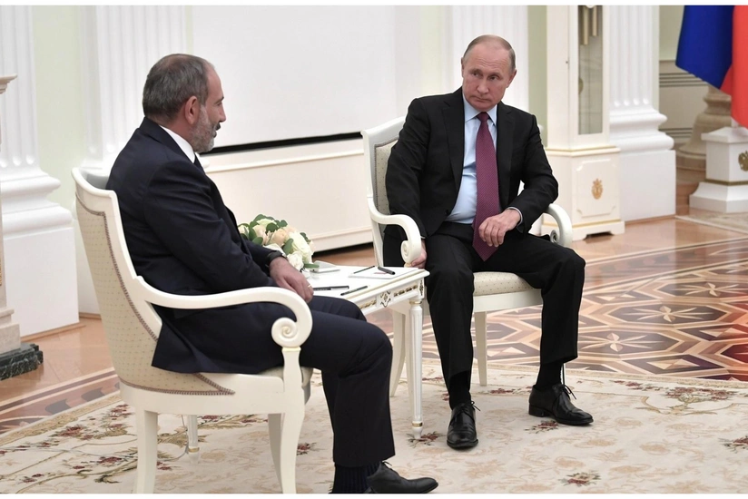 Putinlə Paşinyan Qarabağdakı vəziyyəti müzakirə edib