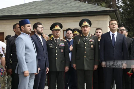 İkinci Fəxri xiyabanda Vətən müharibəsinin ildönümü ilə əlaqədar anım mərasimi başlayıb -YENİLƏNİB