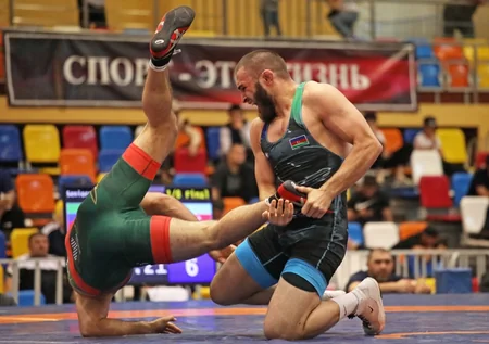 Azərbaycan güləşçiləri xatirə turnirində 5 medal qazanıblar