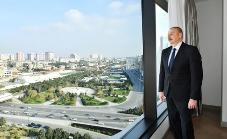 İlham Əliyev və Mehriban Əliyeva “The Ritz-Carlton Baku” hotelinin açılışında iştirak ediblər - YENİLƏNİB