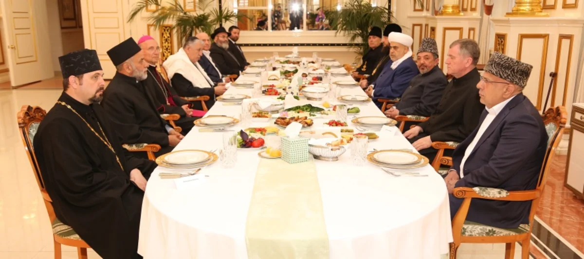 QMİ sədri İsveç və Danimarkada “Qurani-Kərim”in yandırılmasına cəhd hallarını pisləyib