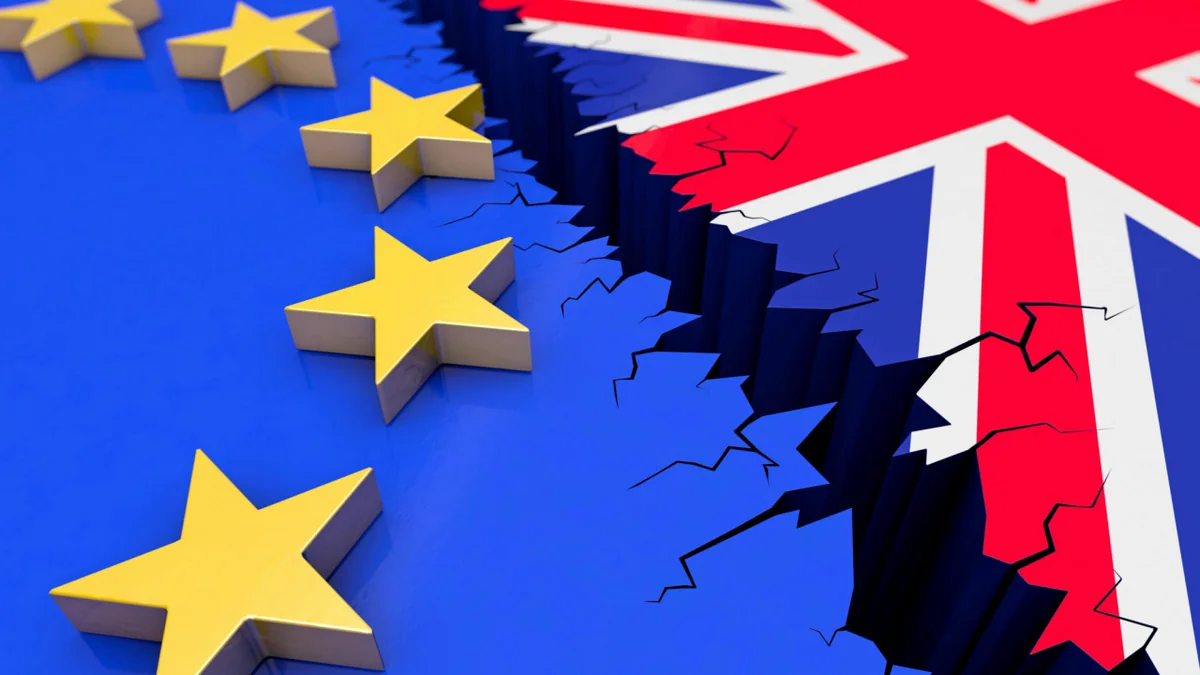 Еврокомиссия активизирует подготовку к Brexit без соглашения
