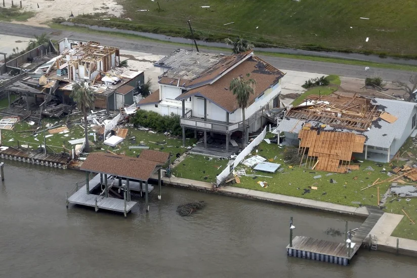 Hyustonda daşqınlar zamanı itkin düşən polisin öldüyü təsdiqlənib