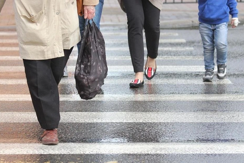 Paytaxtda avtomobil piyada keçidində 60 yaşlı kişini vurub