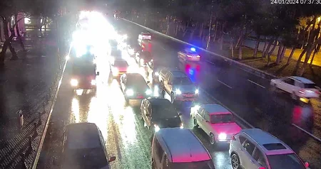 Bakının bəzi yollarında tıxac yaranıb - SİYAHI - YENİLƏNİB