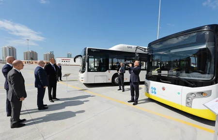 Президент Ильхам Алиев принял участие в открытии второго депо ООО BakuBus