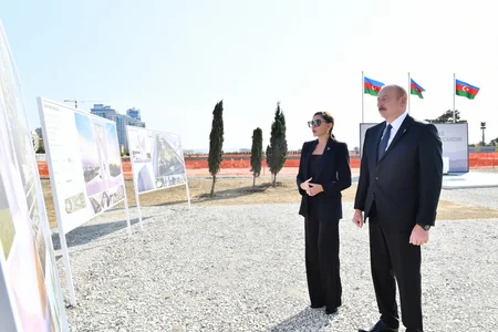 President Ilham Aliyev and First Lady Mehriban Aliyeva visit Victory Park under construction - UPDATED