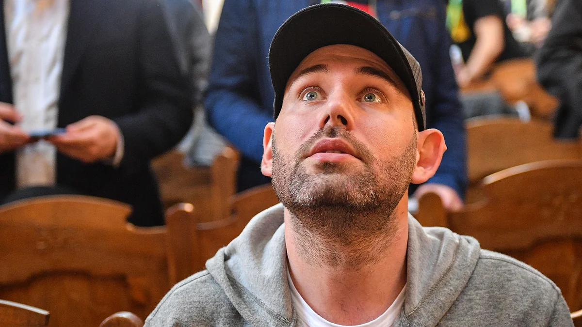 Semyon Slepakov xarici agentlər siyahısına əlavə edilib