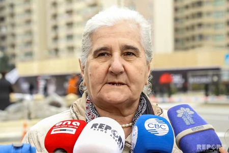 Munira Subaşiç: Martın 9-da BMT-nin konfransında bildirəcəm ki, dünya indiyə qədər Xocalı soyqırımını tanımamasından utanmalıdır - FOTO