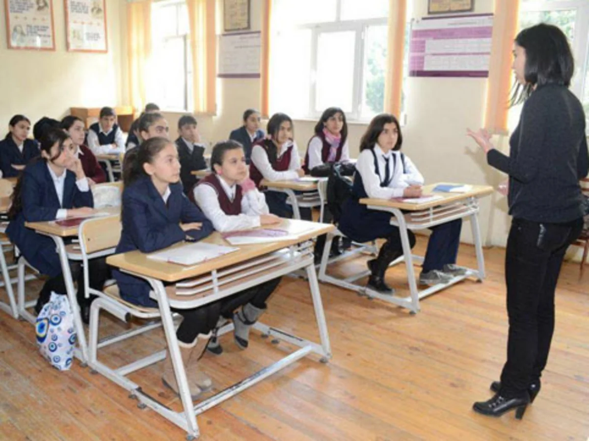 Cəlilabadda müəllim çatışmazlığı var
