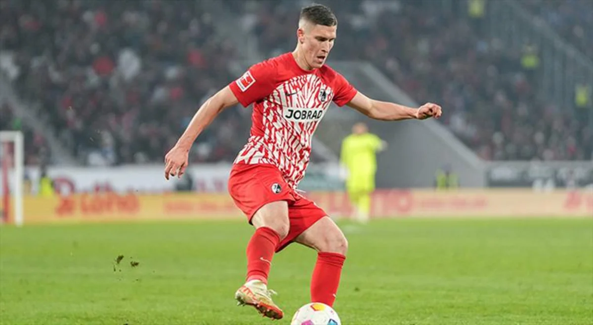 Qalatasaray Macarıstan millisinin üzvünü transfer edib