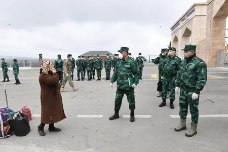 Rusiyadan qayıdan Azərbaycan vətəndaşları karantinə yerləşdiriliblər