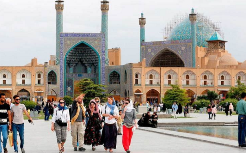 Azərbaycan vətəndaşları ötən il İrana turist axınında 7 % paya malik olub
