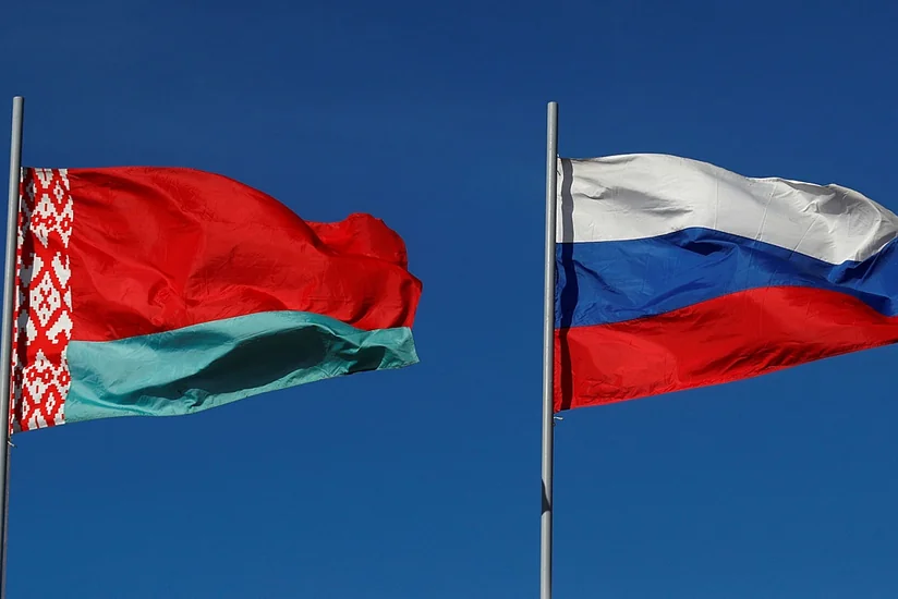 Rusiya və Belarus arasında hərbi əməkdaşlığa dair saziş imzalanıb