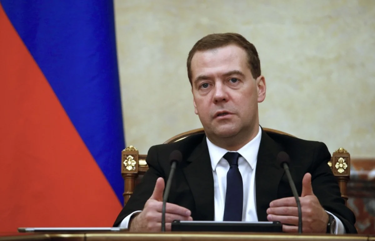 ​Medvedev: Terrorçuluqla mübarizədə müttəfiqləri doğmaya-yada ayırmaq olmaz